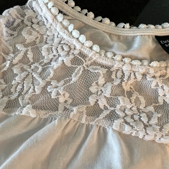 🔴 3/15$ Dressy Tanktop - Picture 3 of 3